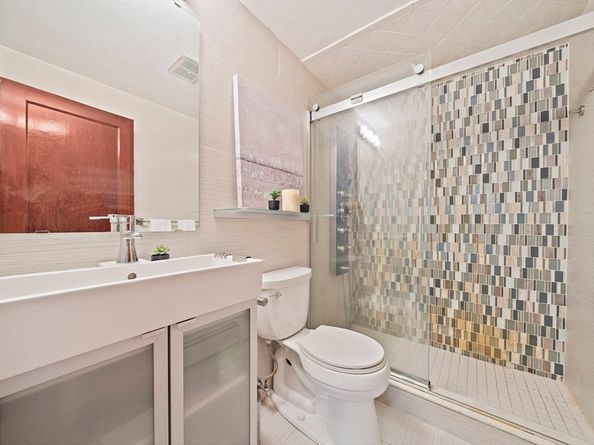 59 Katherine St, Weymouth MA 02191