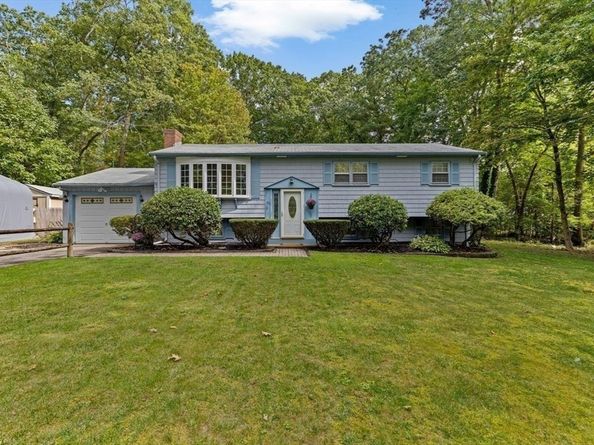 276 Woodland Drive, Hanover MA 02339