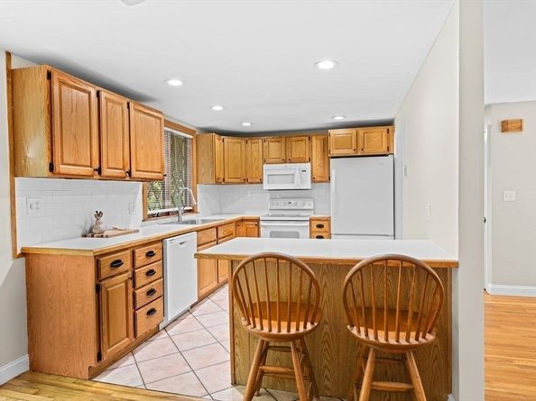 276 Woodland Drive, Hanover MA 02339