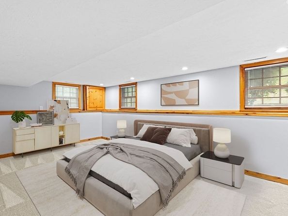 276 Woodland Drive, Hanover MA 02339