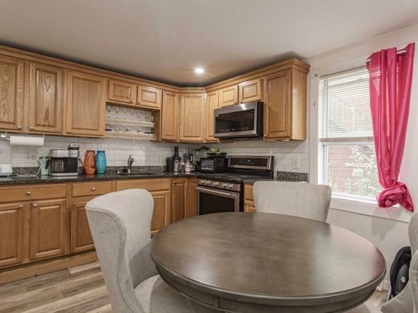 20 Johnson Ct, Brockton MA 02301