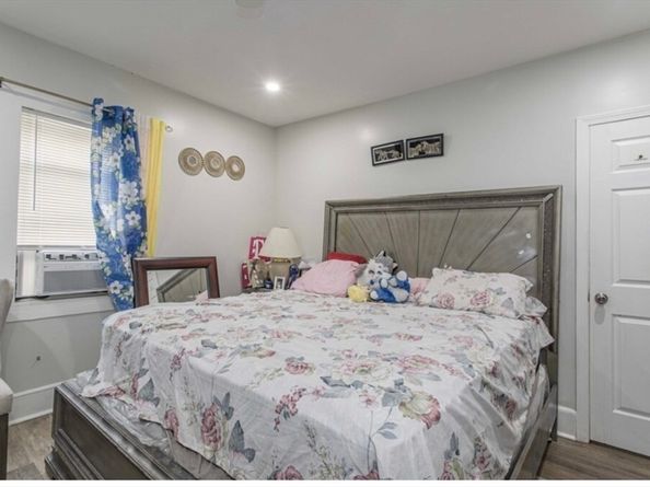 20 Johnson Ct, Brockton MA 02301