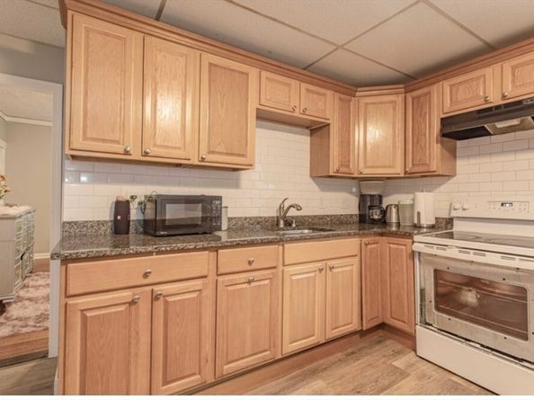 20 Johnson Ct, Brockton MA 02301