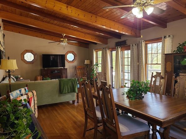 432 Grove St, Braintree MA 02184