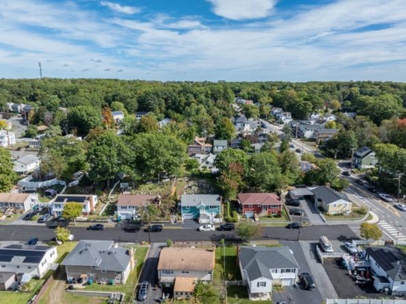 15 Monte Rd, Lynn MA 01904
