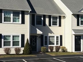 728 Auburn St F6, Whitman MA 02382