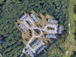 728 Auburn St F6, Whitman MA 02382
