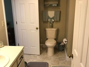 728 Auburn St F6, Whitman MA 02382