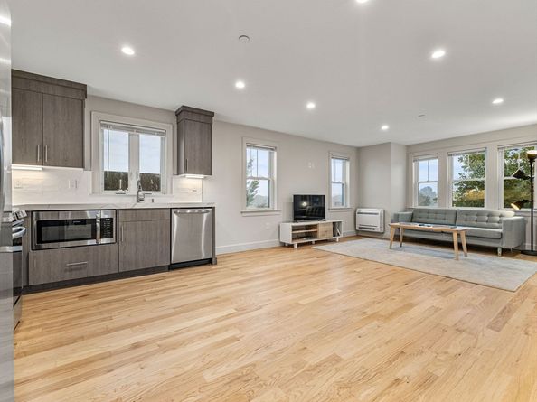 88 Wales St 3, Boston MA 02124