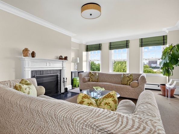 250 Beacon Street 12, Boston MA 02116