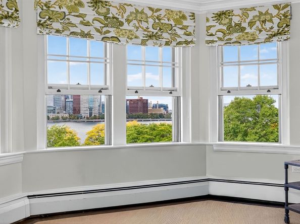 250 Beacon Street 12, Boston MA 02116