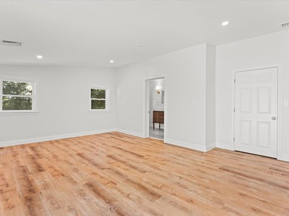 145 Everett St, Middleboro MA 02346
