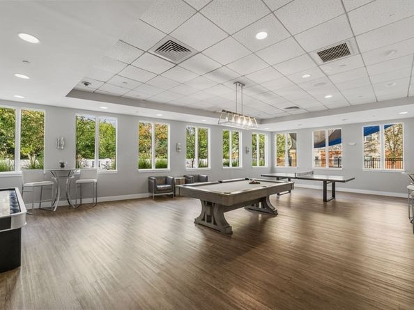 1 Cityview Ln 204, Quincy MA 02169