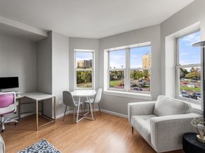 1 Cityview Ln 204, Quincy MA 02169