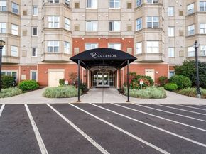 1 Cityview Ln 204, Quincy MA 02169