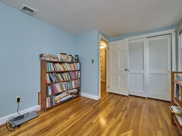 266 Linden St, Waltham MA 02452