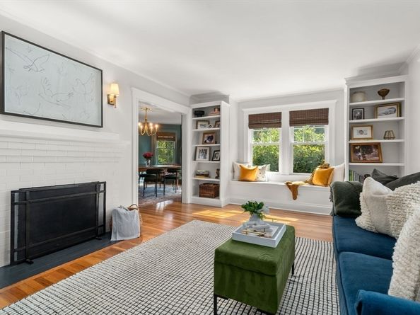 306 Manning St, Needham MA 02492