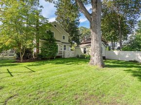 306 Manning St, Needham MA 02492