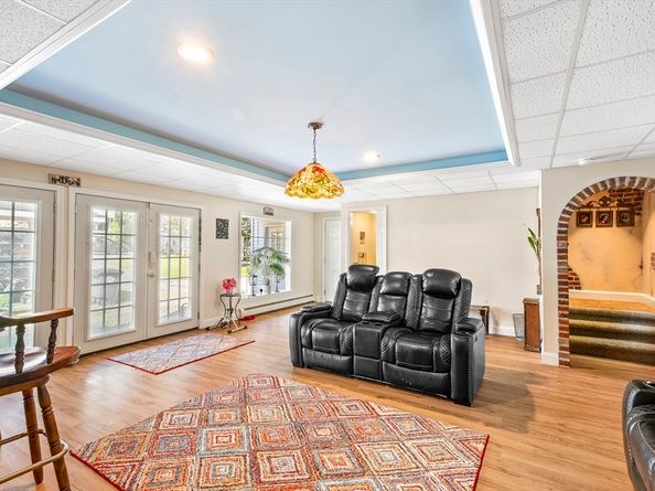 13 Coombs Street, Southbridge MA 01550