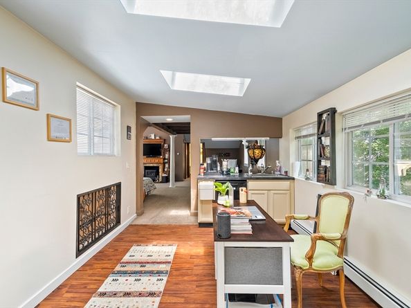 13 Coombs Street, Southbridge MA 01550