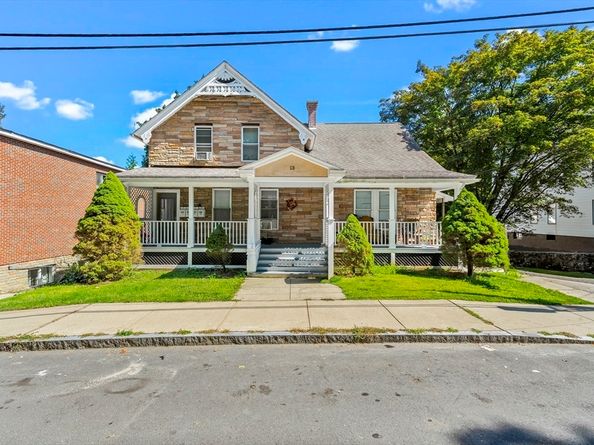 13 Coombs Street, Southbridge MA 01550