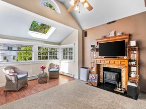 13 Coombs Street, Southbridge MA 01550