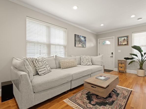 56 Fairmount 2, Boston MA 02124
