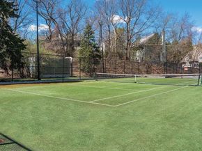 250 Hammond Pond Parkway 615N, Newton MA 02467