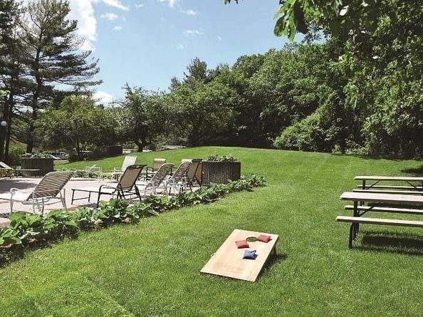 250 Hammond Pond Parkway 615N, Newton MA 02467