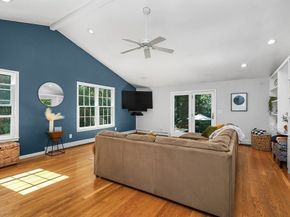 143 Tosca Dr, Brockton MA 02301