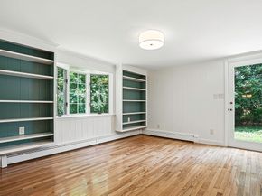 159 Gardner St, Hingham MA 02043