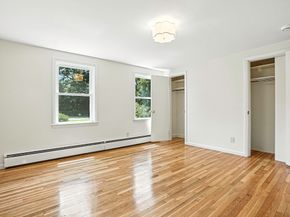 159 Gardner St, Hingham MA 02043