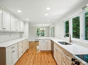 159 Gardner St, Hingham MA 02043