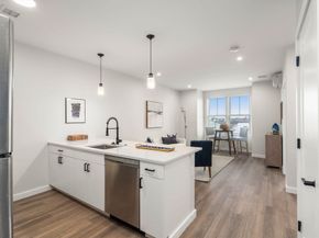 10 Somerset U201, Winthrop MA 02152