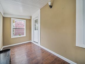 91 Oakwood Avenue, Lynn MA 01902