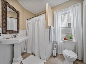 91 Oakwood Avenue, Lynn MA 01902