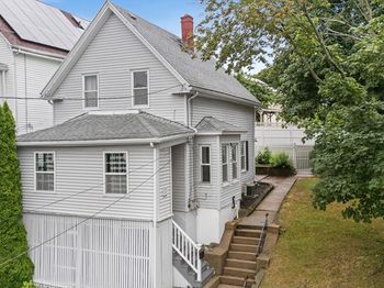 91 Oakwood Avenue