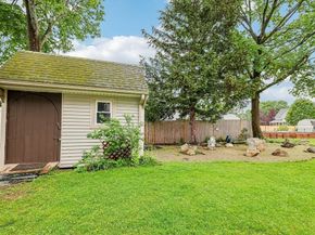 57 Battery St, Abington MA 02351