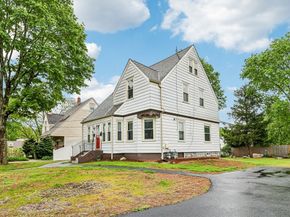 57 Battery St, Abington MA 02351