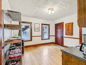 57 Battery St, Abington MA 02351