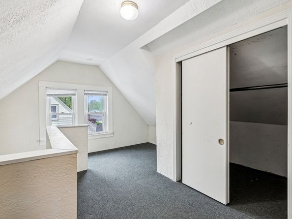 57 Battery St, Abington MA 02351
