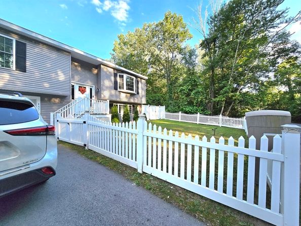 457 Granite St, Worcester MA 01607