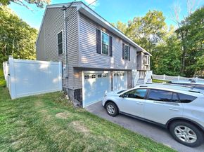457 Granite St, Worcester MA 01607
