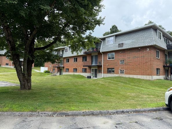 176 Maple Ave 325, Rutland MA 01543