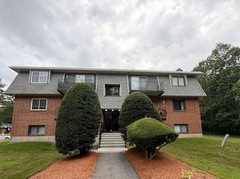 176 Maple Ave