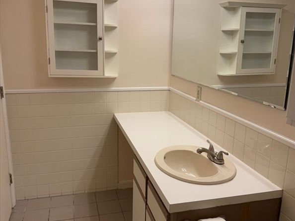 176 Maple Ave 325, Rutland MA 01543