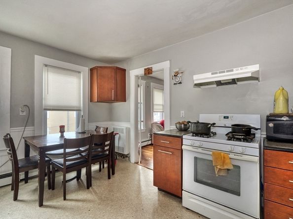 1086-1088 Washington St, Norwood MA 02062