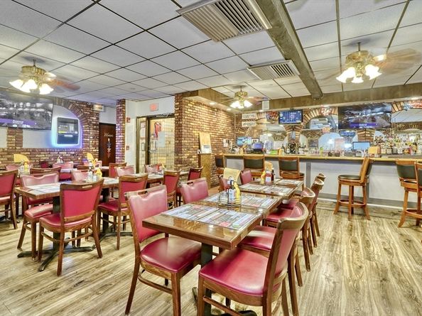 1086-1088 Washington St, Norwood MA 02062