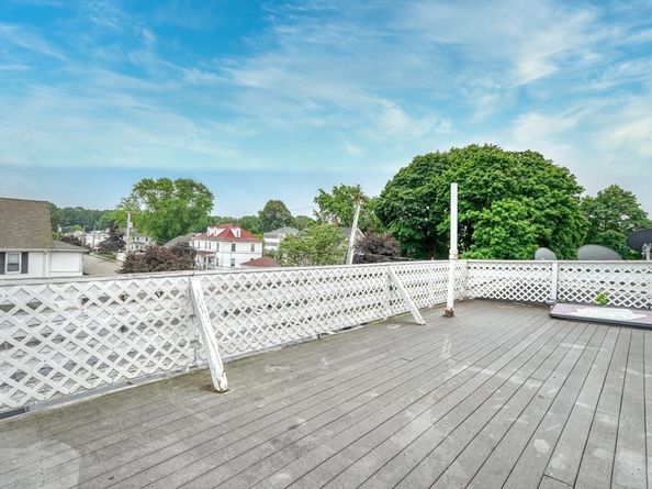 1086-1088 Washington St, Norwood MA 02062