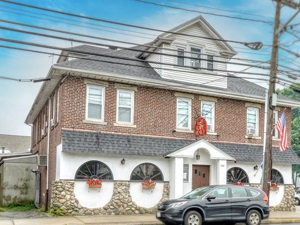 1086-1088 Washington St, Norwood MA 02062